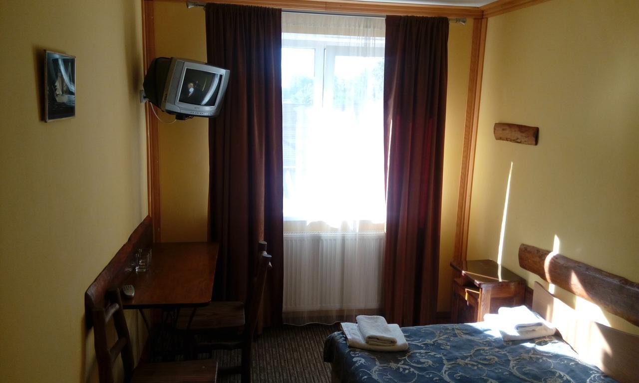 Maetok 4 Pidkovy Motel Podbereztsy Eksteriør billede
